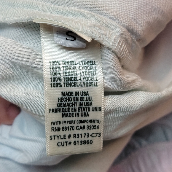 NWT Cloth & Stone Tie Dye Paperbag Waist Shorts in Cotton Candy Pink and Blue - Picture 8 of 9